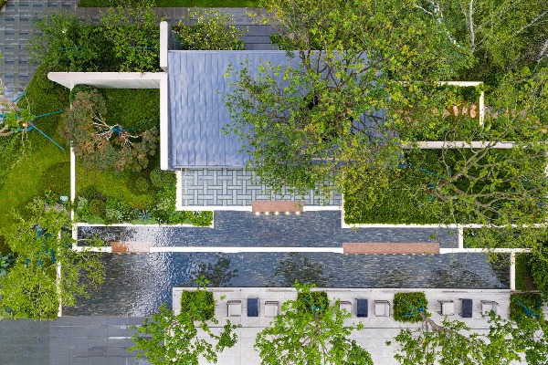 DJI_20250605180959_0066_D ؐ