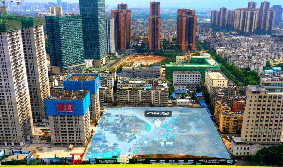 建投競得的A2地塊旁邊就是人民路1979的1號樓、4號樓 建投競得的A2地塊旁邊就是人民路1979的1號樓、4號樓