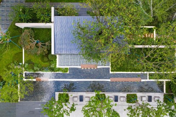 DJI_20250605180959_0066_D ؐ