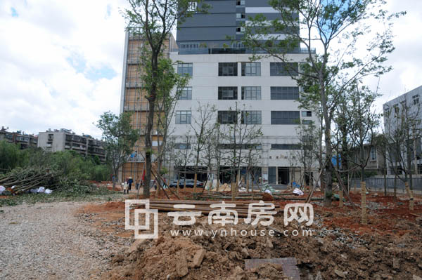 ѽօ^֘Ǿr10800Ԫ/ƽ AӋ725ս